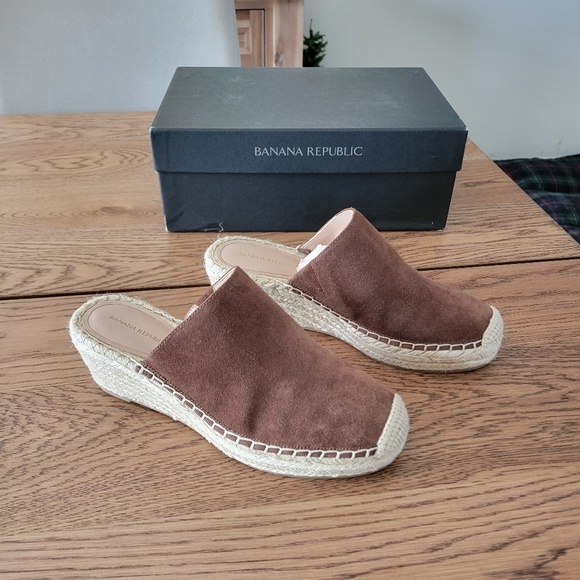 Banana Republic Espadrille Wedge Mule - Picture 2 of 6
